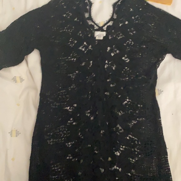 Miguelina black crochet kaftan - Picture 3 of 3